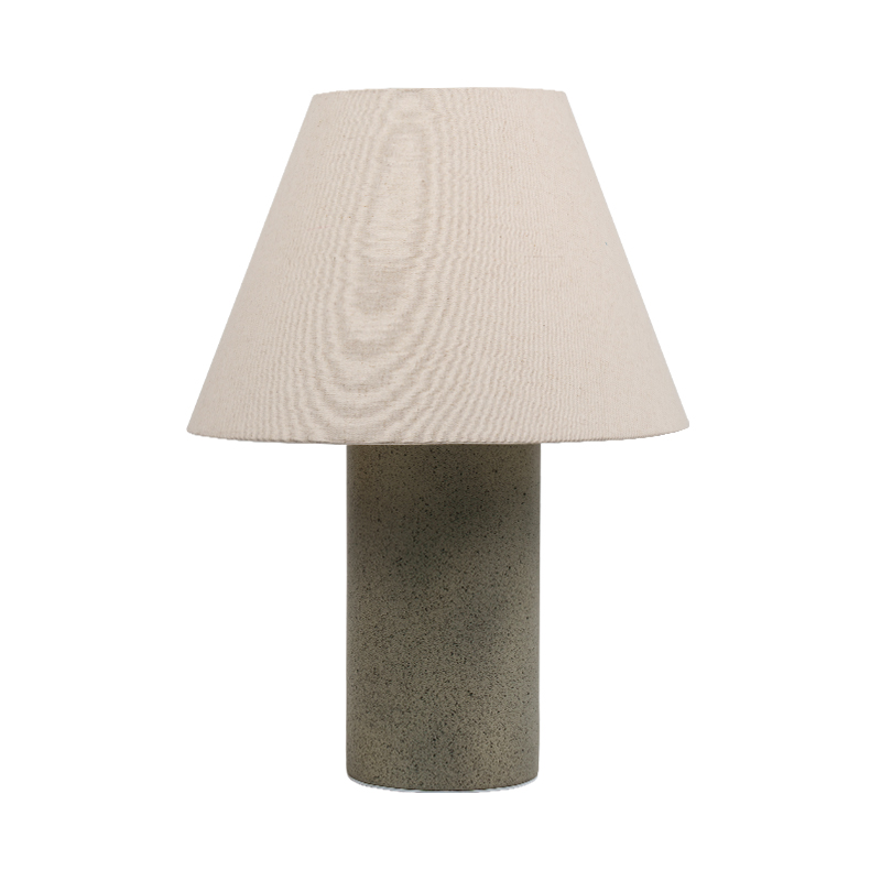 Keramická stolová lampa z postele