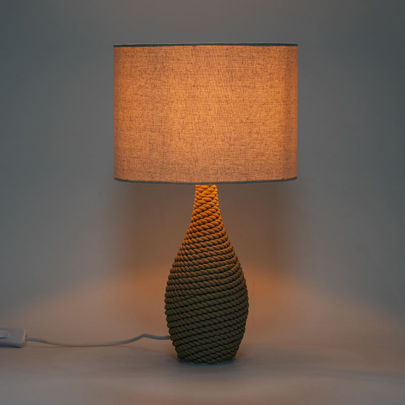 Japonská ratana tkaná elegantná lampa