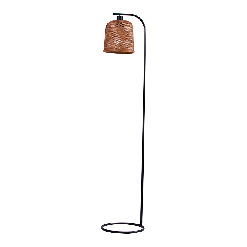 Hnedá bambusová lampa na lampa